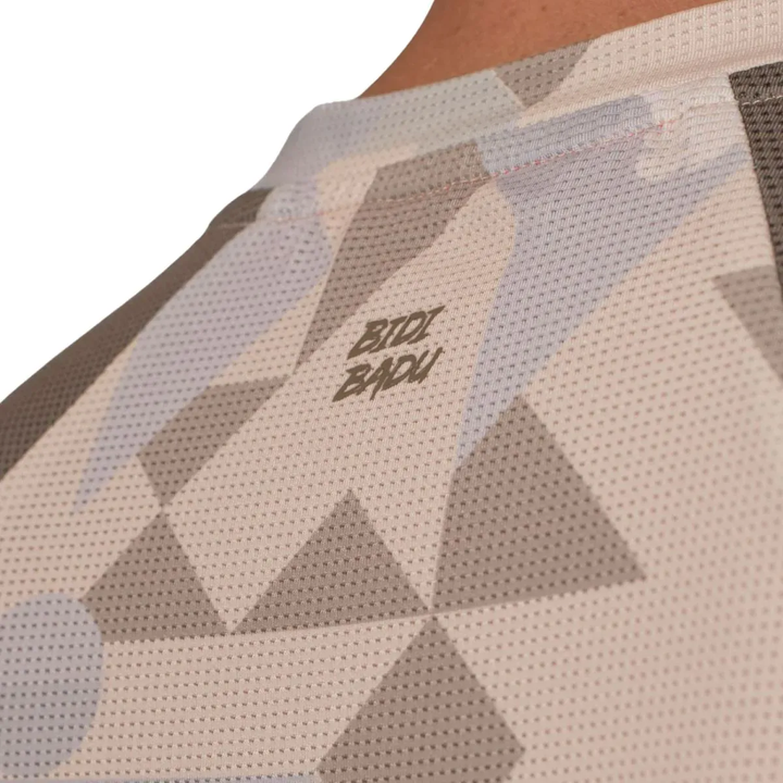 Camiseta Bidi Badu Paris V-Neck Beige Marron