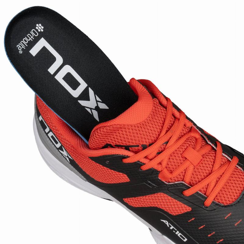 Zapatillas de Padel Nox AT10 Pro Negro Rojo