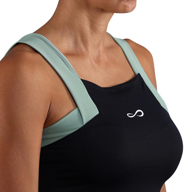 Camiseta Endless Breeze Negro Verde Forest