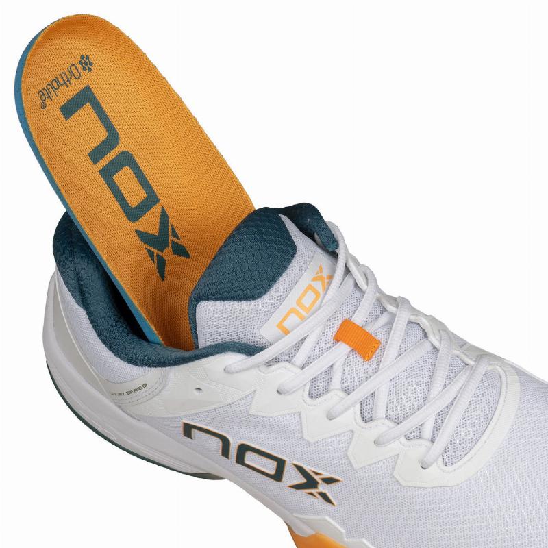 Zapatillas de Padel Nox ML10 Hexa Blanco Albaricoque