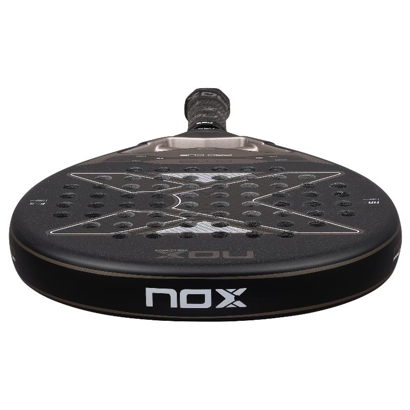 Pala Nox AT10 Pro Cup Hard 2026