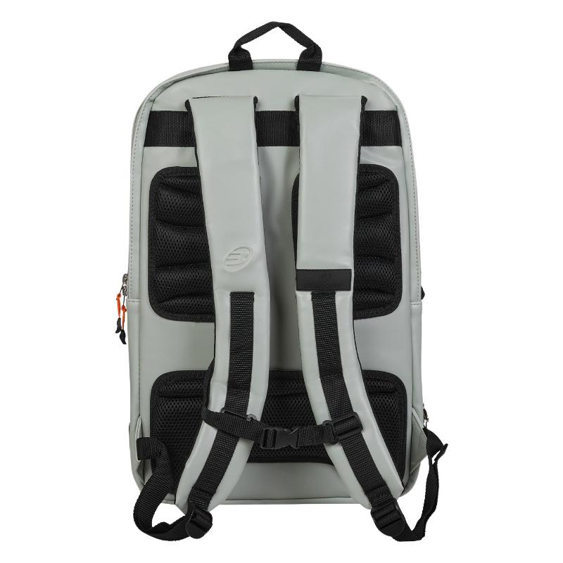 Mochila Bullpadel Paquito Navarro Hack BPM26001 Negro