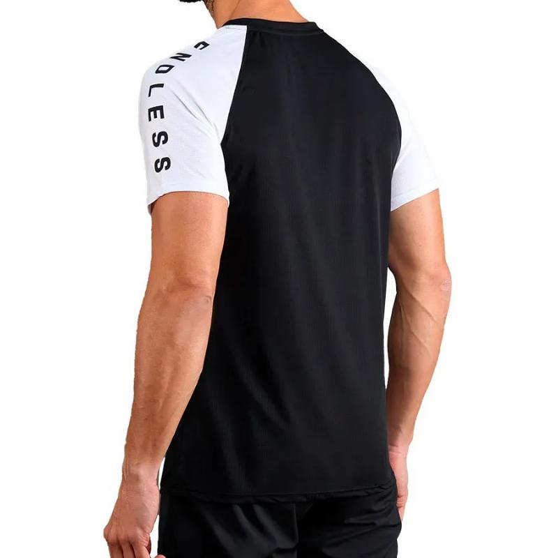 Camiseta Endless Feisty Iconic Negro Blanco